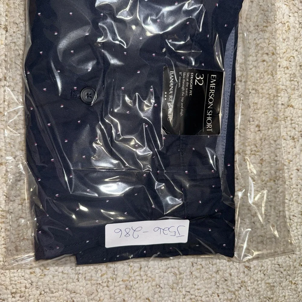 Banana‎ Republic Emerson Shorts Mens 32 Navy Dot Print Chino Casual Preppy NWT